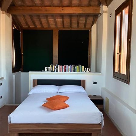 Apartmán Locazione Via Fama 7 Verona Exteriér fotografie